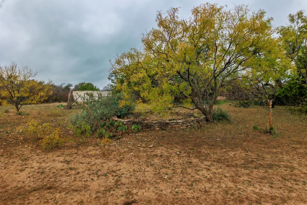 1755 County Rd 152 Property Photo 8