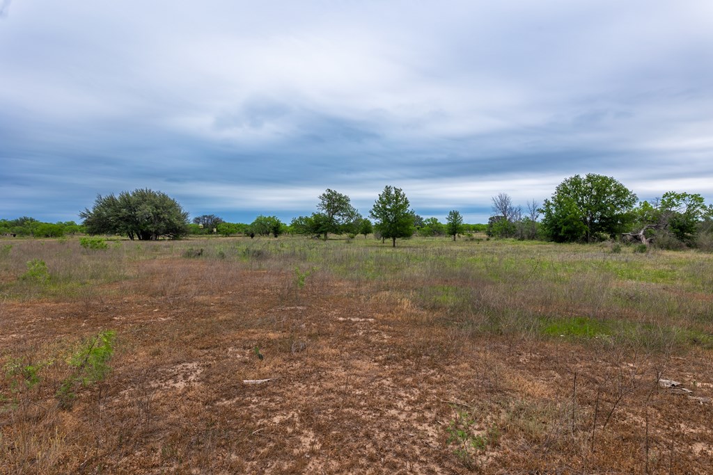 825 E Fm 765 Property Photo 32