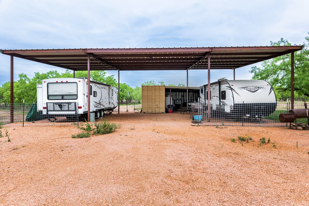 825 E Fm 765 Property Photo 66