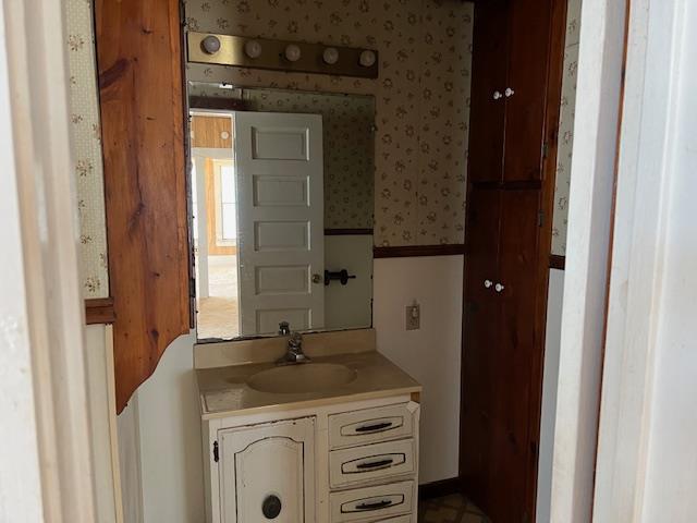 801 N Bridge St Property Photo 18
