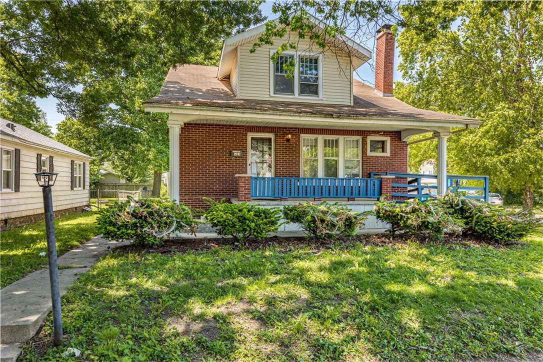 421 21st Street Property Photo 1