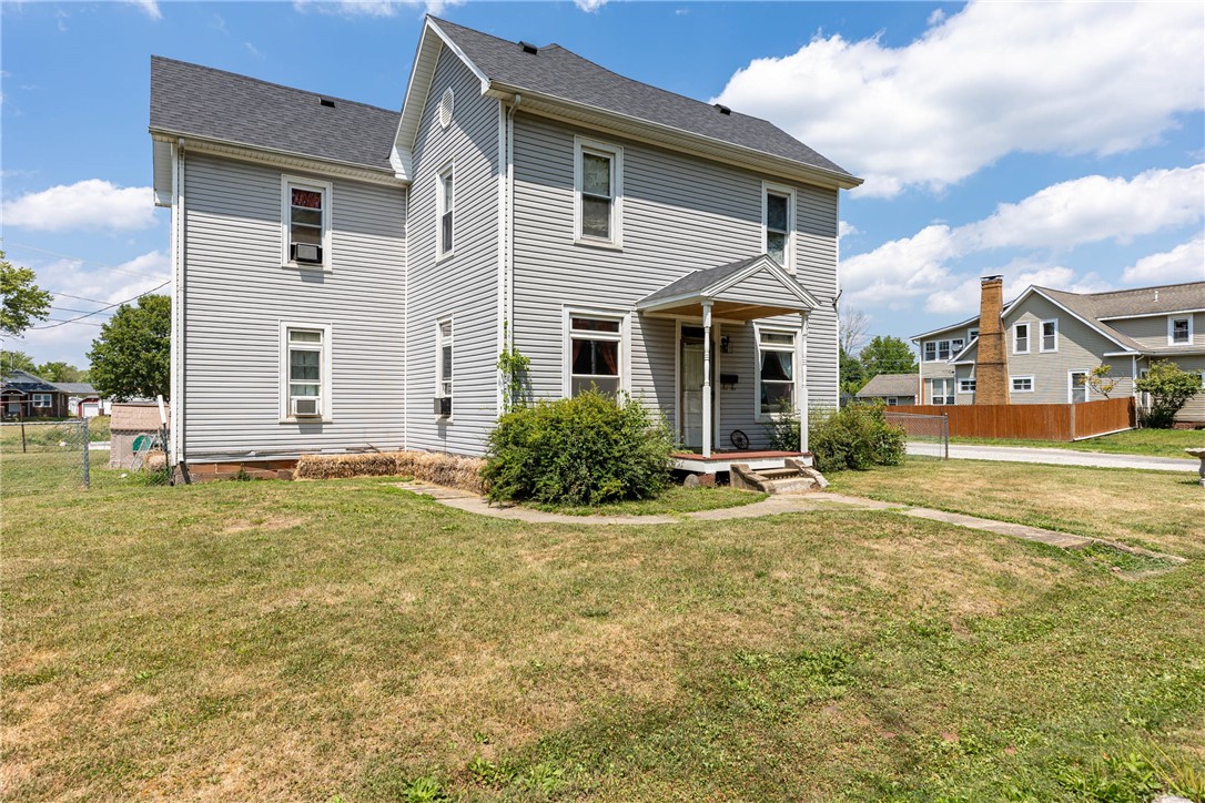 801 Jefferson Avenue Property Photo 3