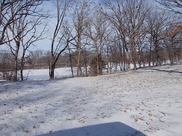 47 Lakeshore Drive Property Photo
