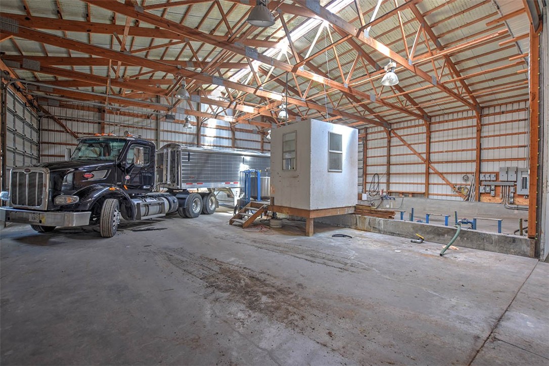 1601 State Highway 128 Property Photo 24
