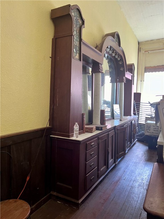 4 E Main Street Property Photo 11