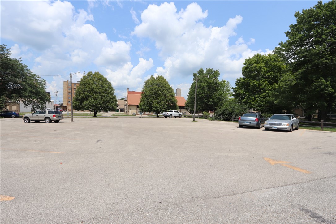 1600 Wabash Avenue Property Photo 2