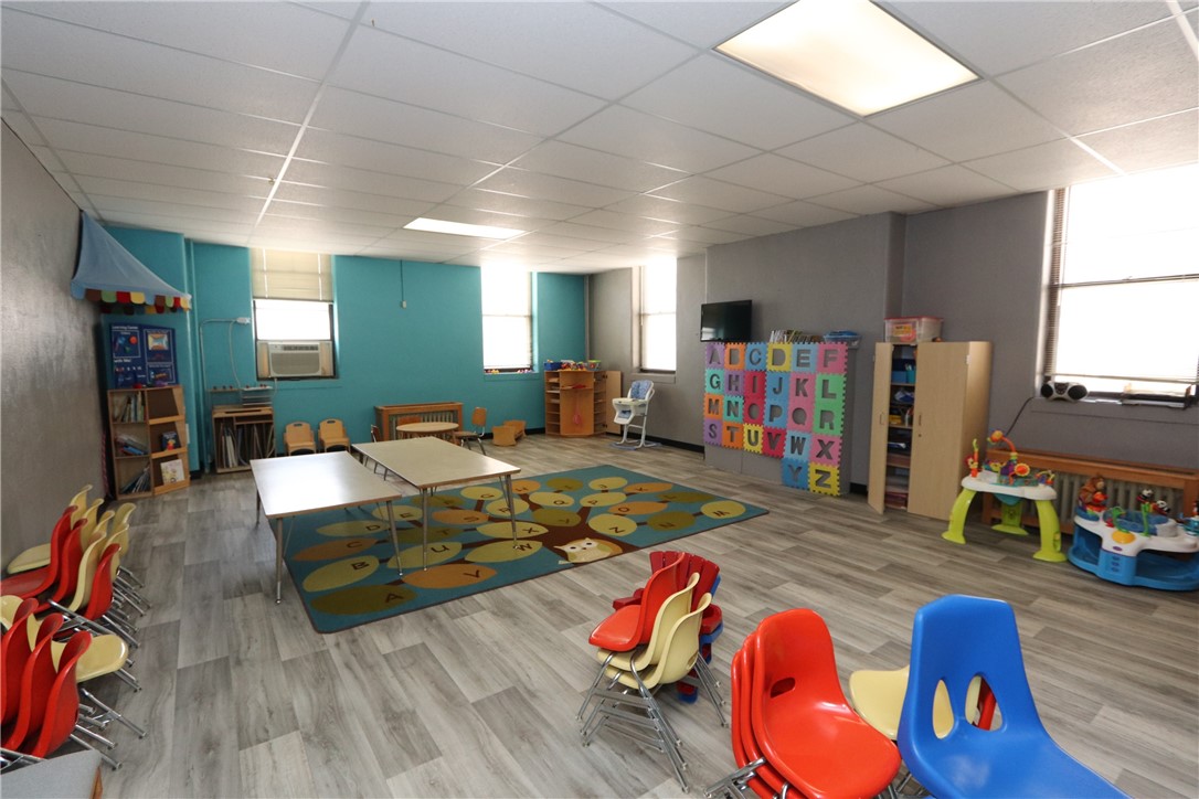 1600 Wabash Avenue Property Photo 21