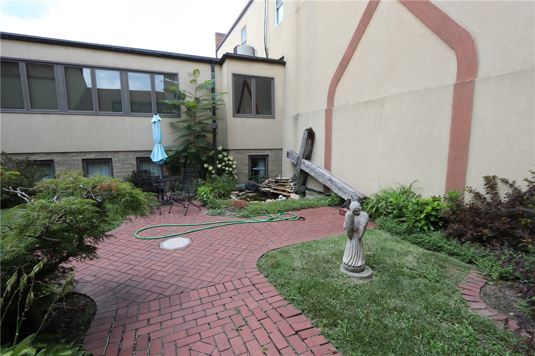 1600 Wabash Avenue Property Photo 27