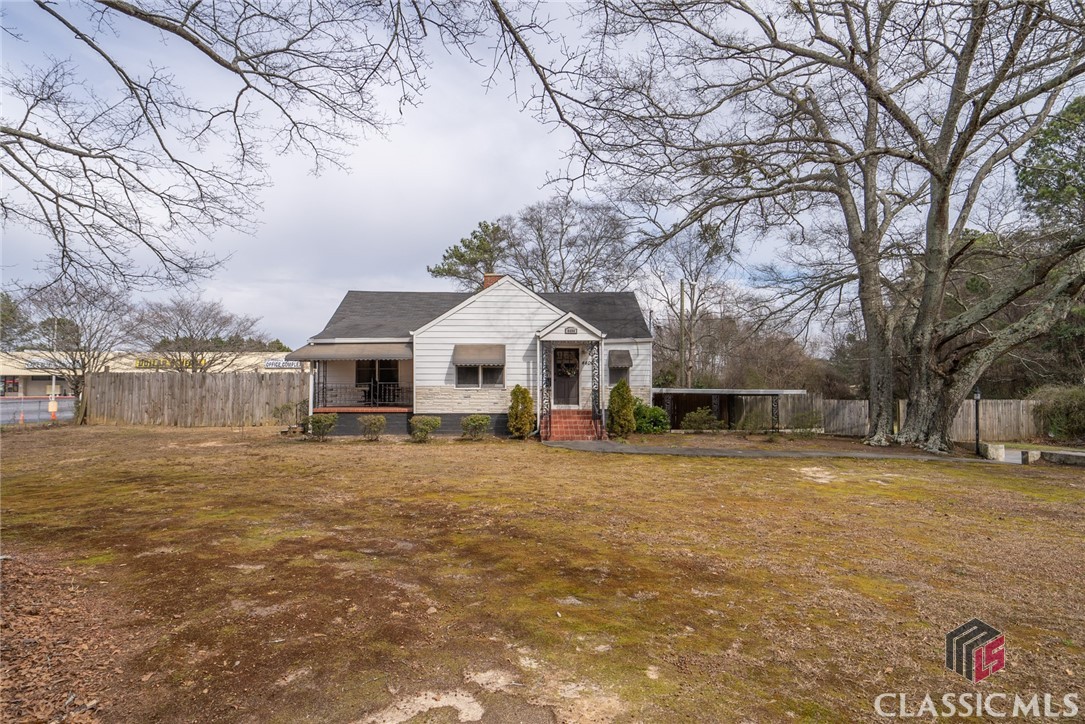 4404 Lawrenceville Property Photo 6