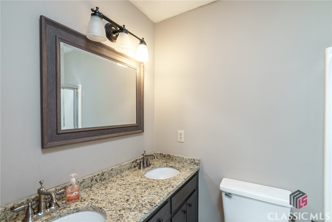 4404 Lawrenceville Property Photo 29