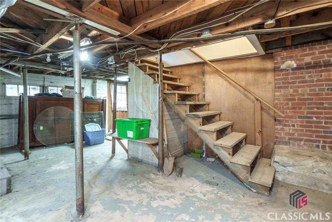 4404 Lawrenceville Property Photo 37