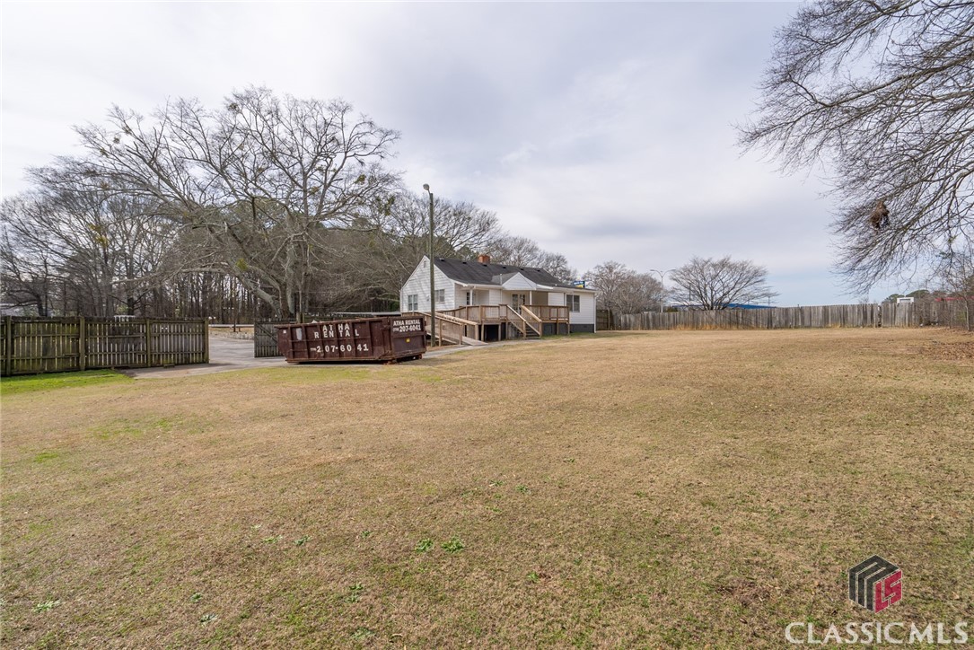 4404 Lawrenceville Property Photo 45