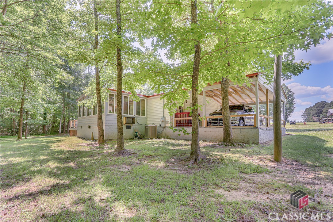 1693 Snows Mill Road Property Photo 8