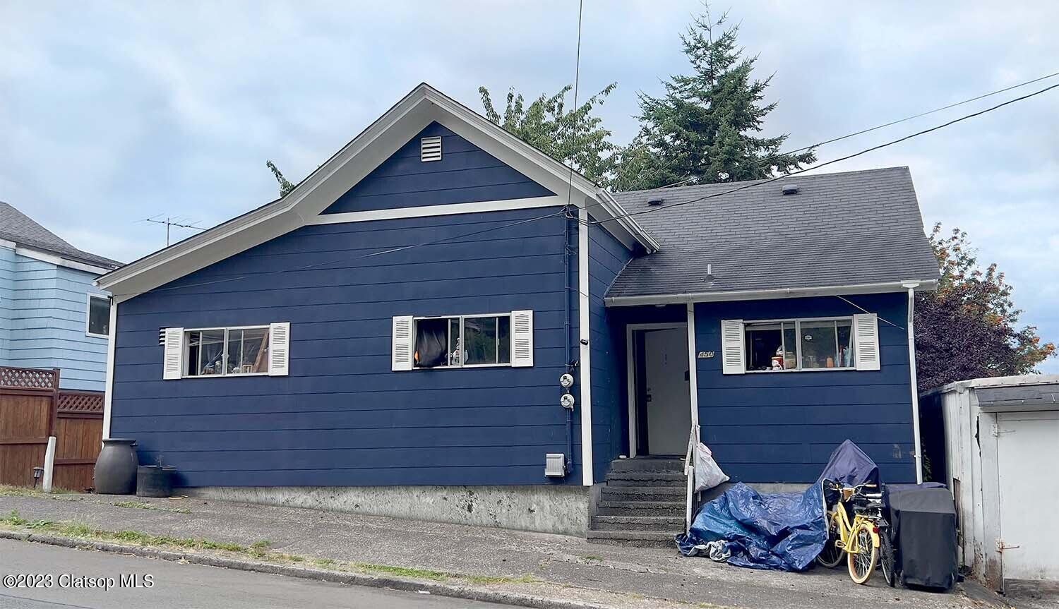 450 Commercial Street Property Photo 1