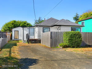 1150 5th Avenue Property Photo 1