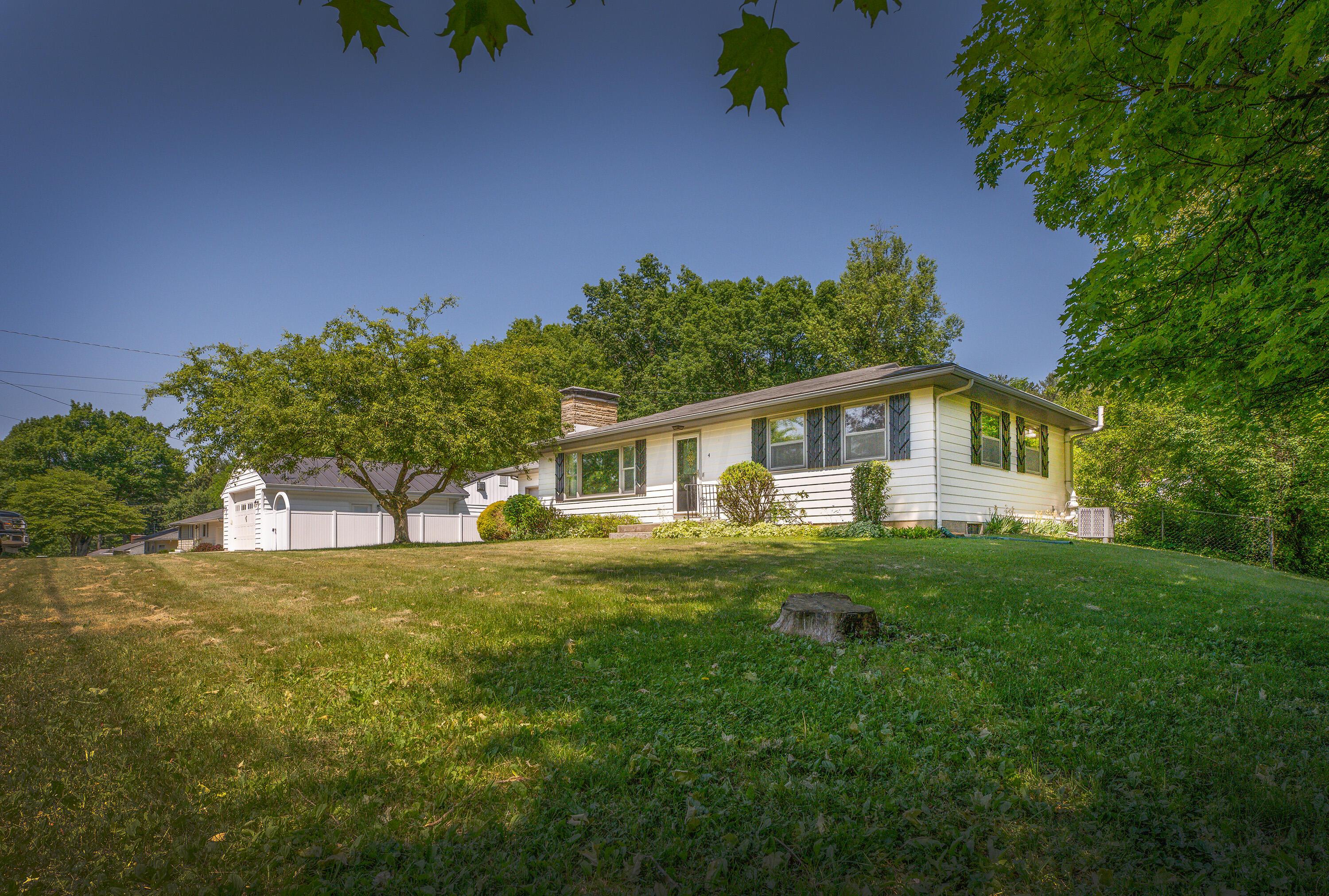 4 Teryl Drive Property Photo 1