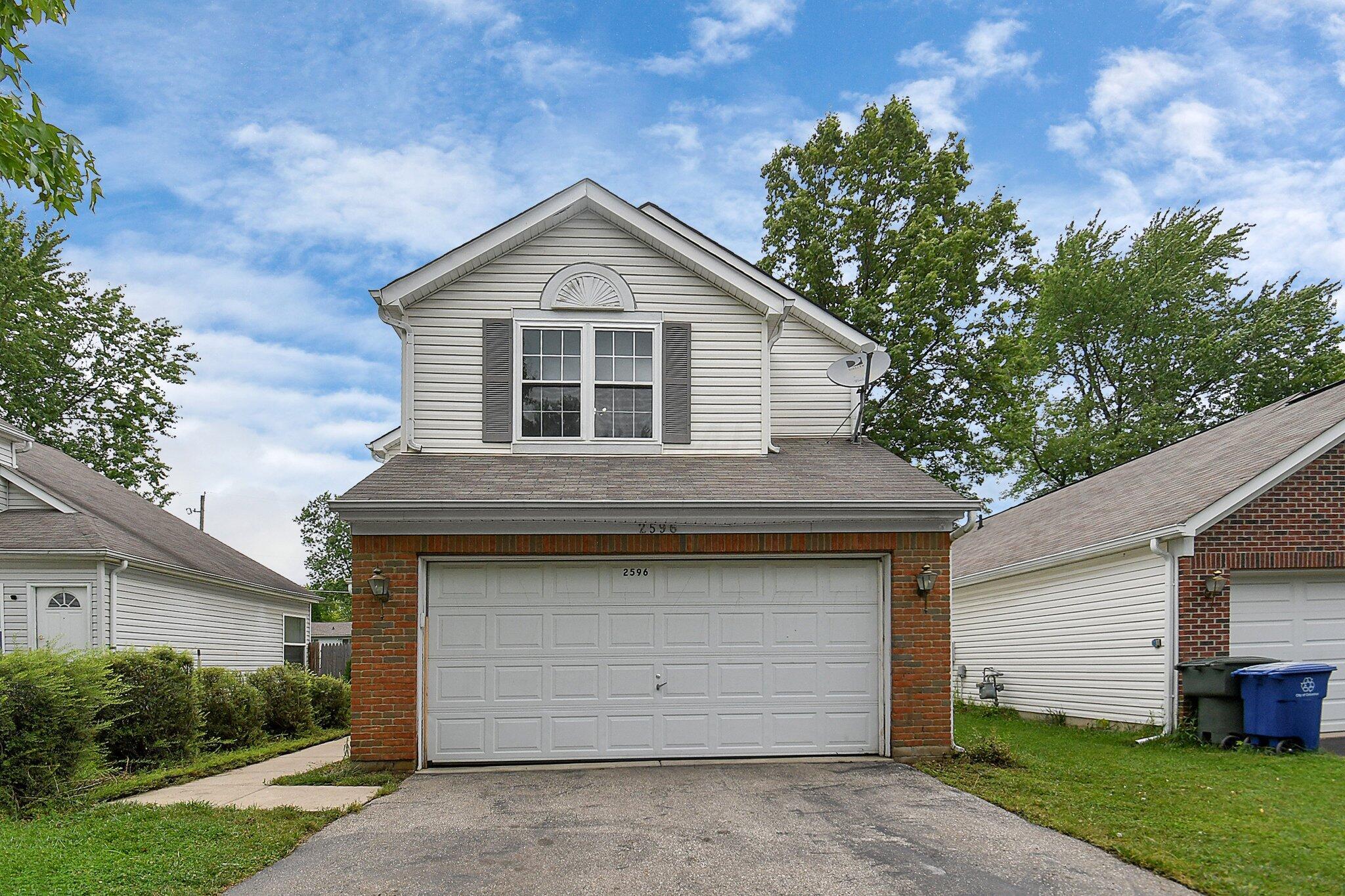 2596 Northwold Road Property Photo 1
