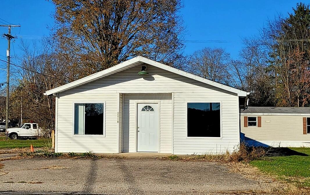 35749 US RT 50 Property Photo 1