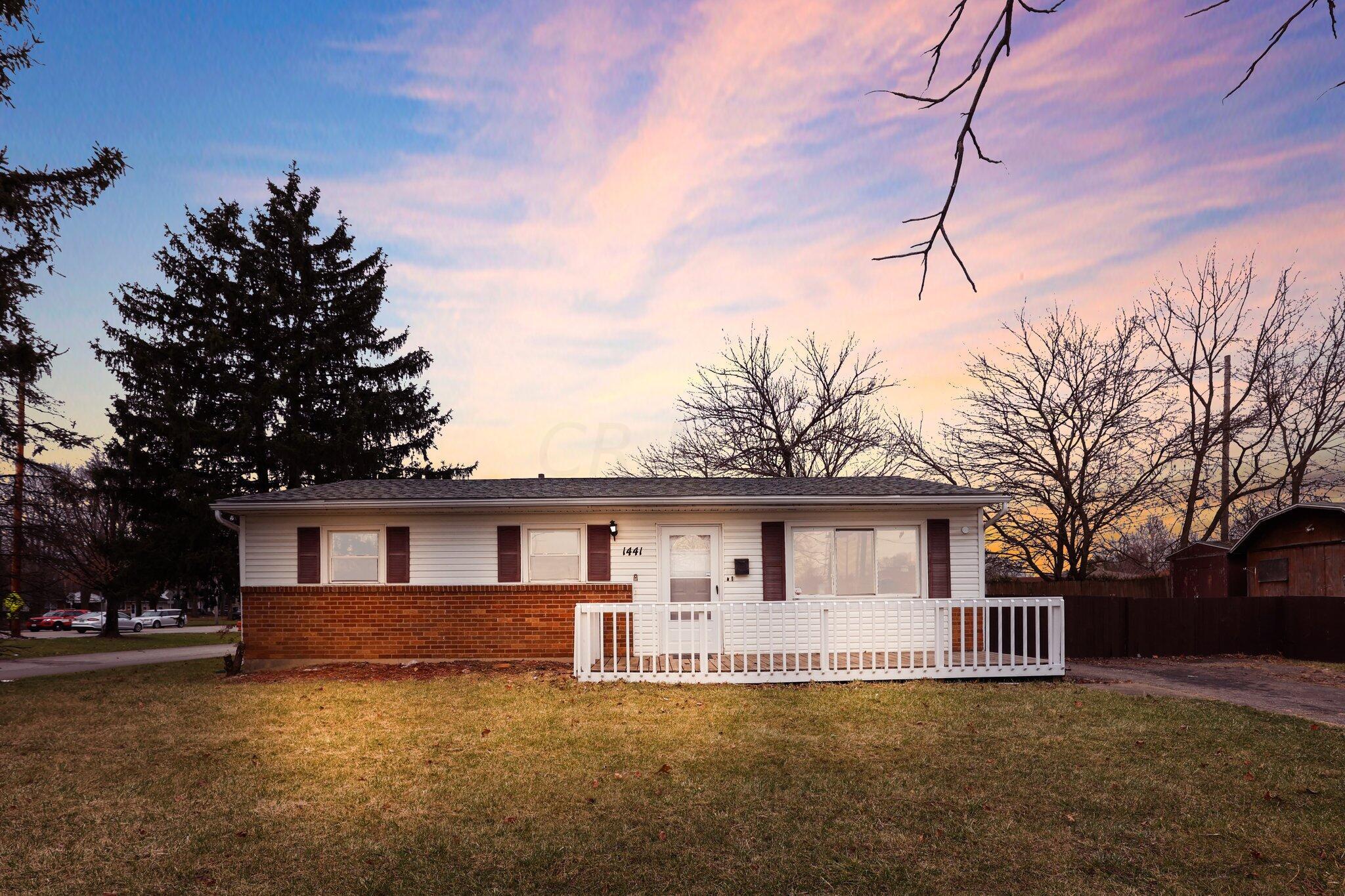 1441 Harlow Road Property Photo 1