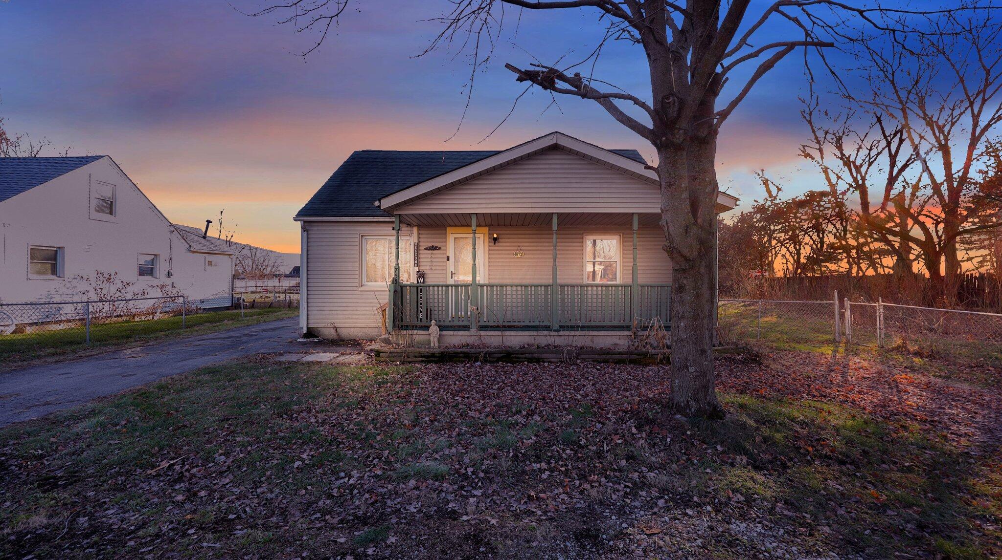 755 Koebel Avenue Property Photo 1