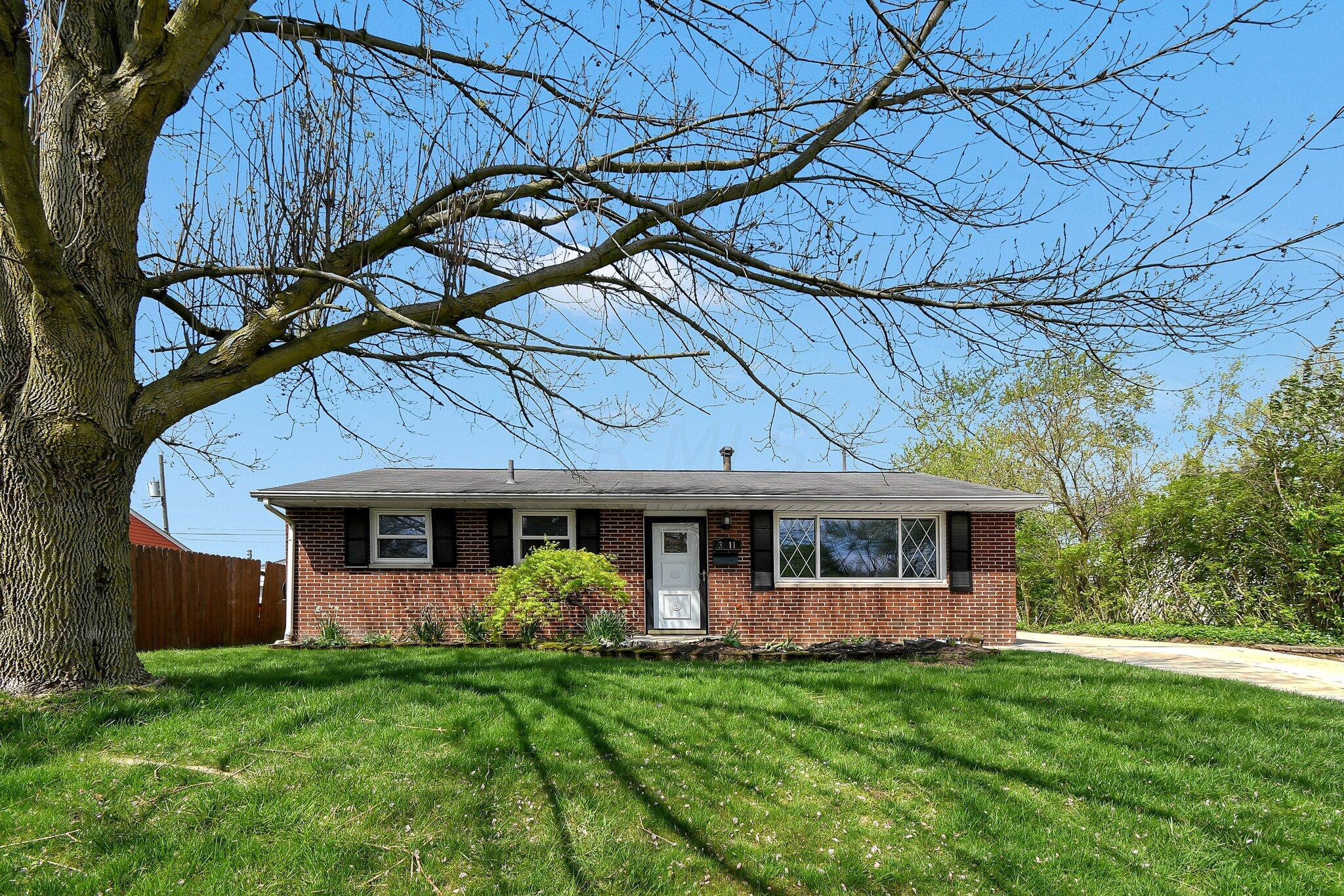 3811 Luxair Drive Property Photo 1