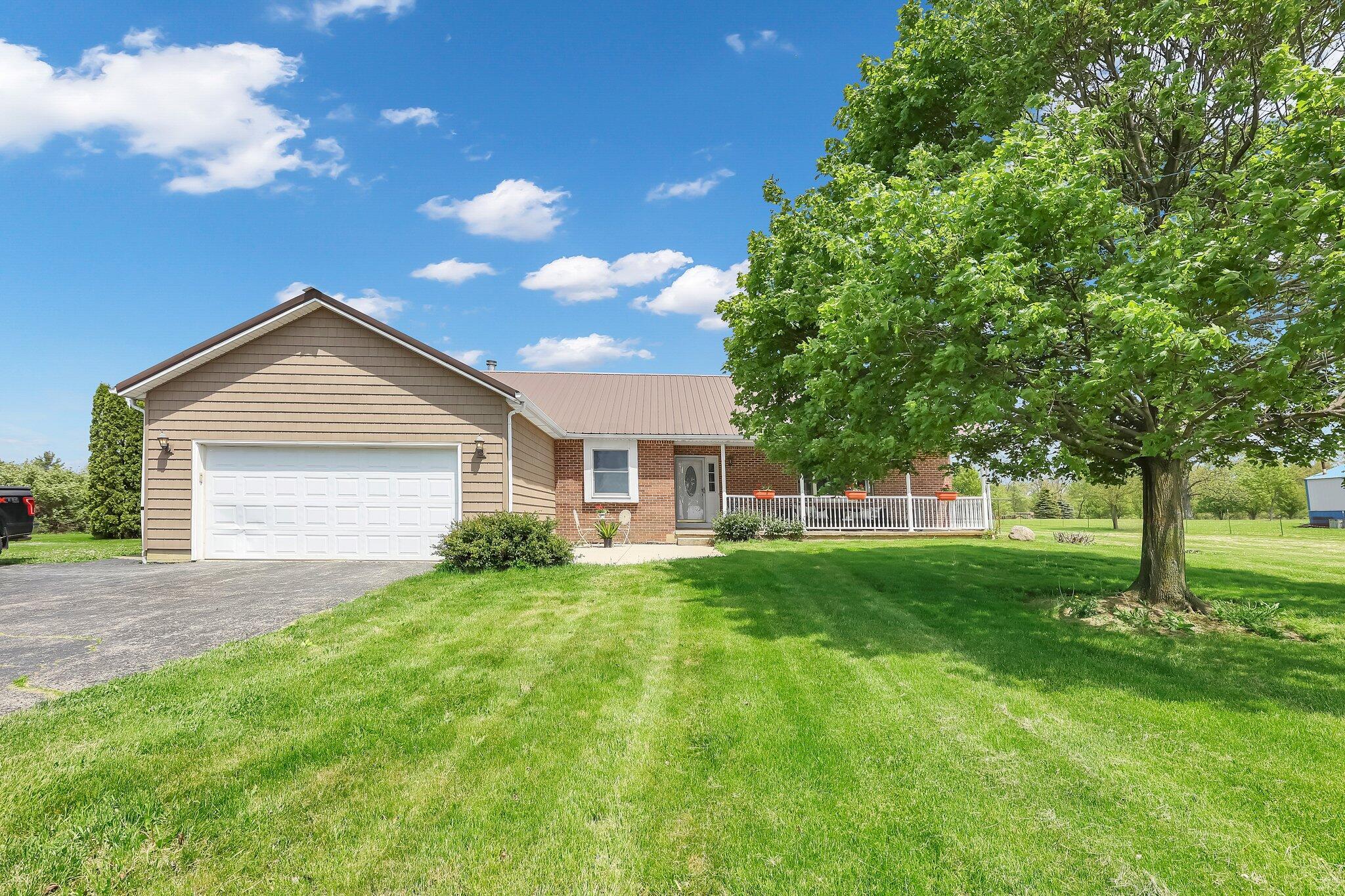 1520 State Route 29 NE Property Photo 1