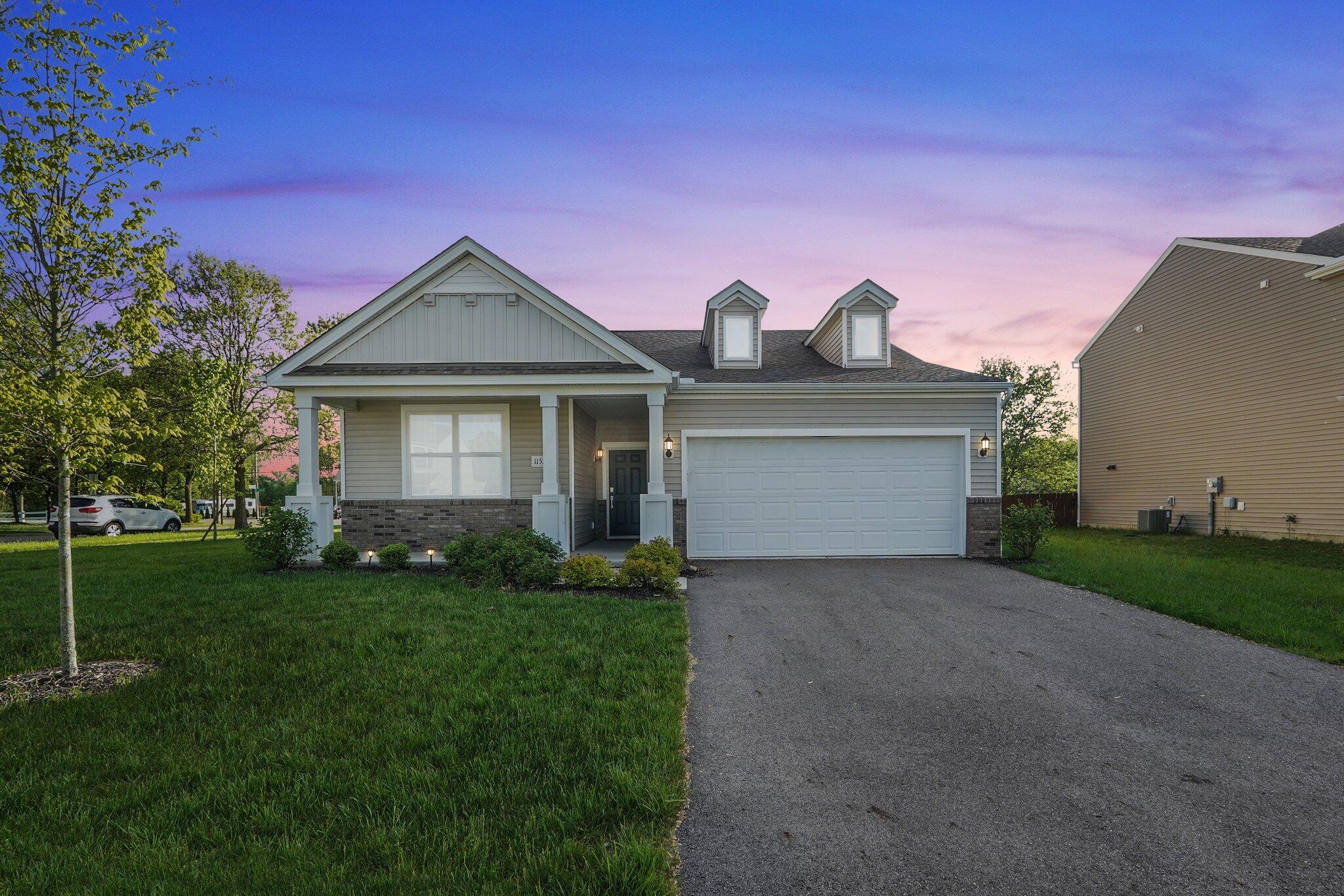 1152 Lake Forest Drive Property Photo 1