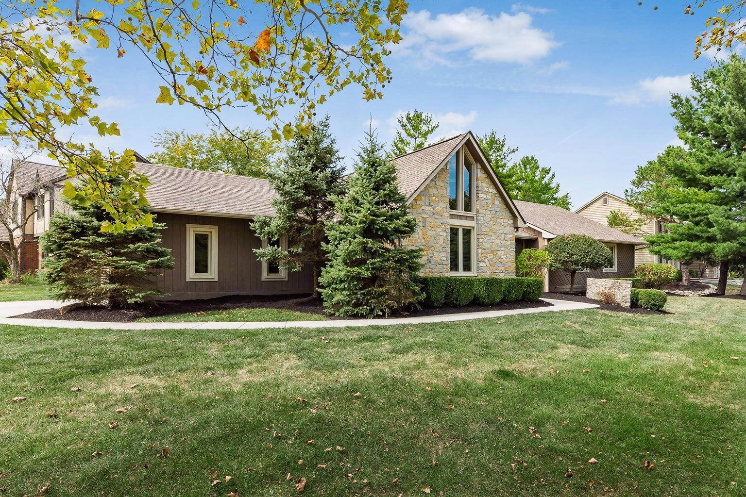 5267 Aryshire Drive Property Photo 2