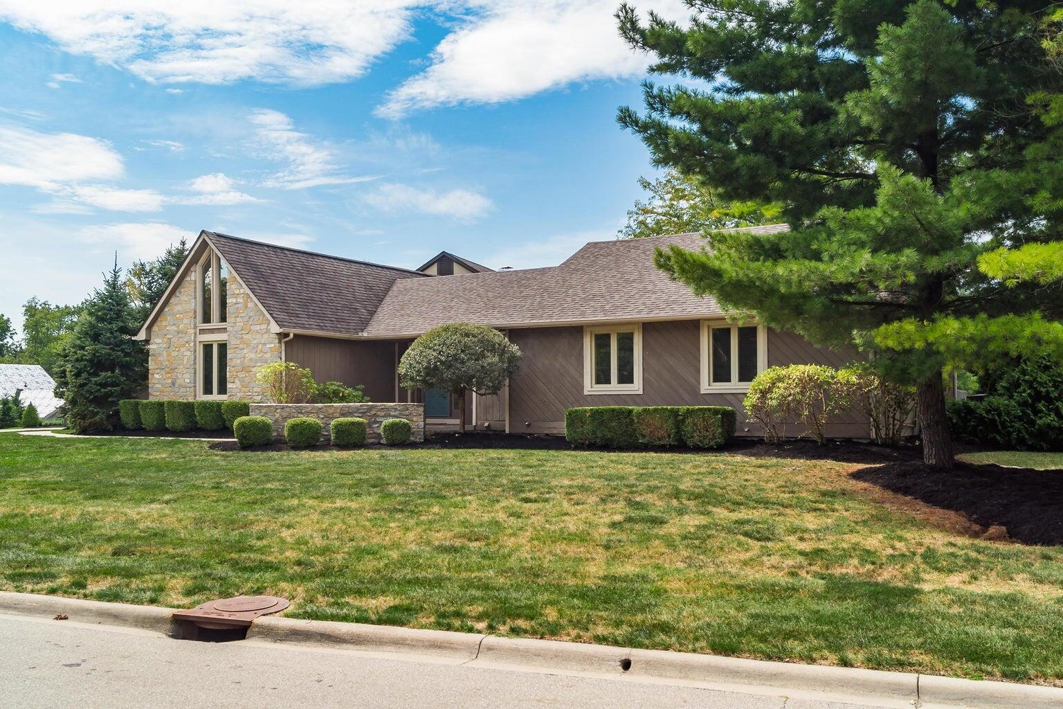 5267 Aryshire Drive Property Photo 3