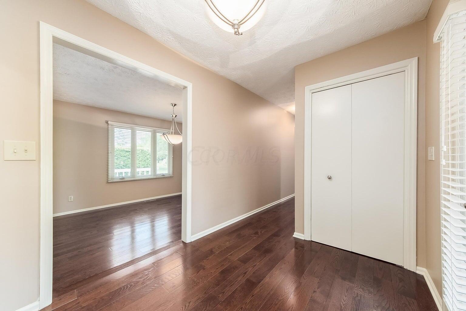5267 Aryshire Drive Property Photo 6
