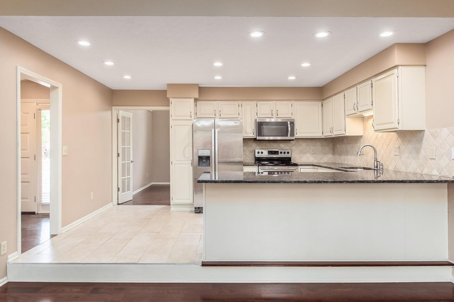 5267 Aryshire Drive Property Photo 11