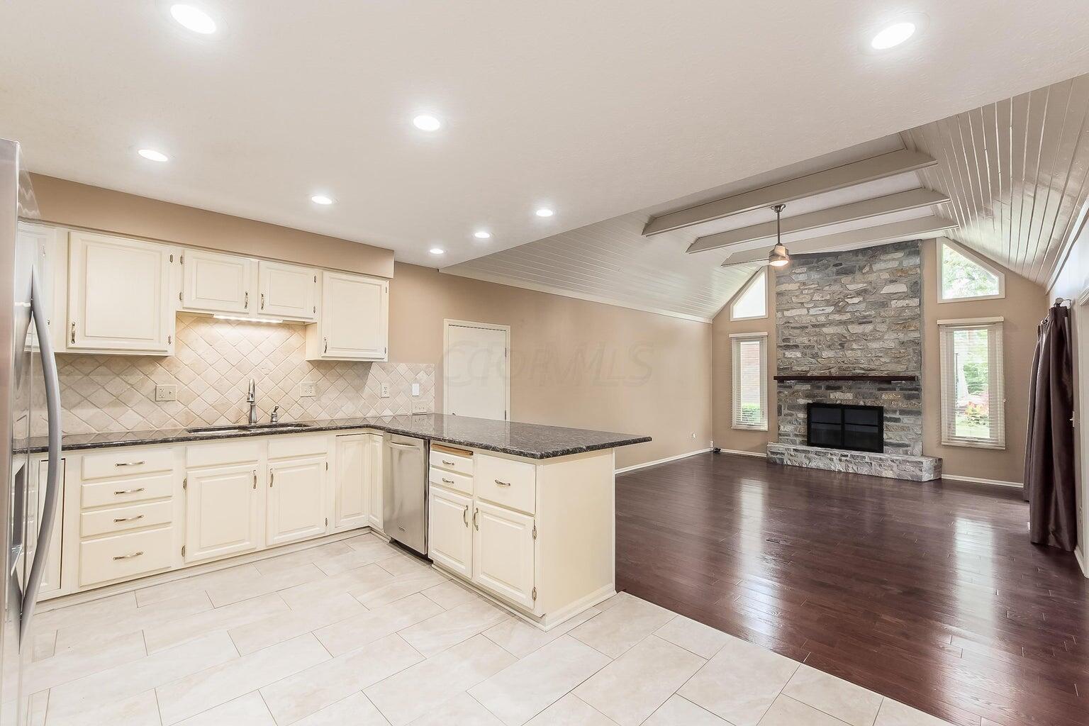 5267 Aryshire Drive Property Photo 15