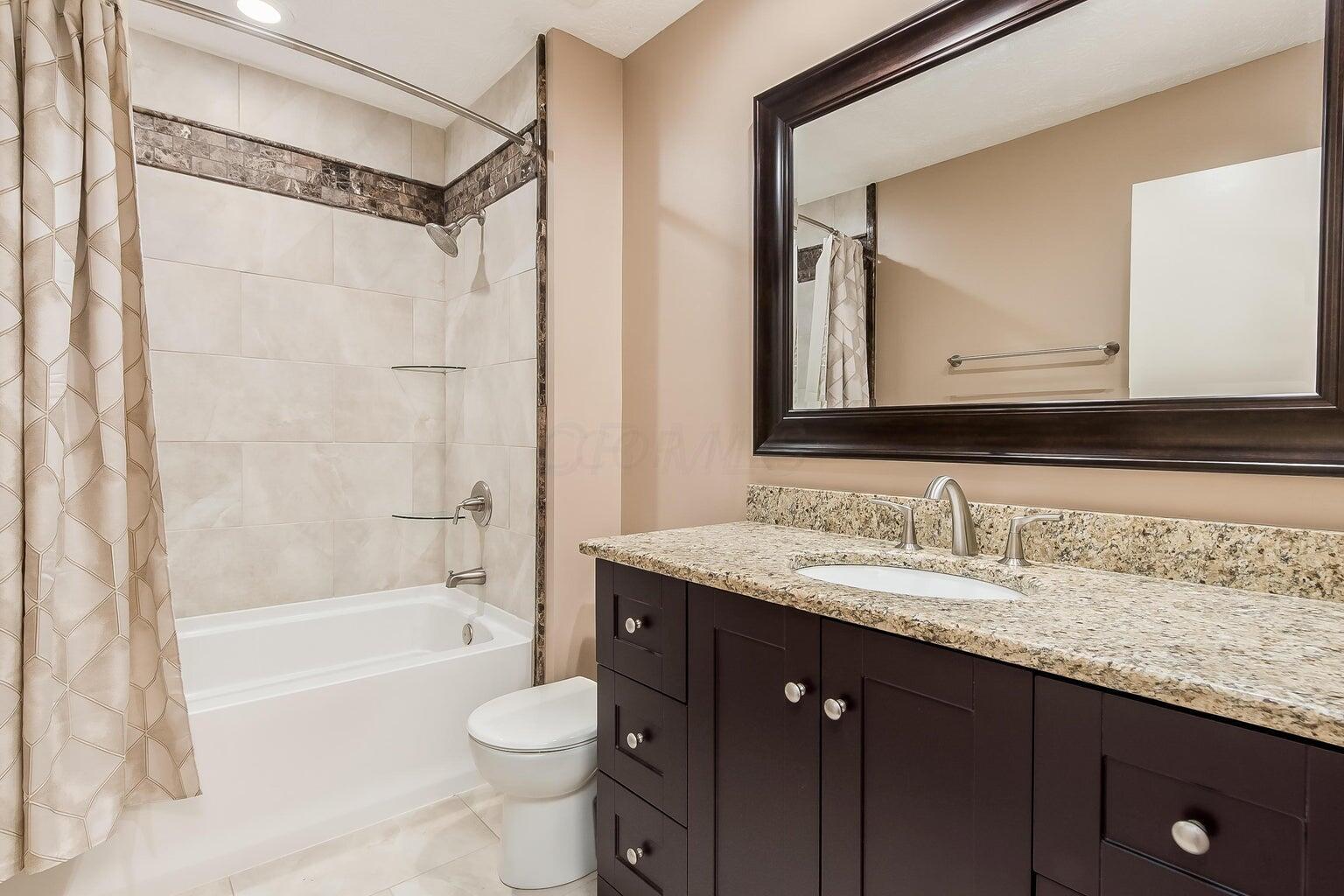 5267 Aryshire Drive Property Photo 25