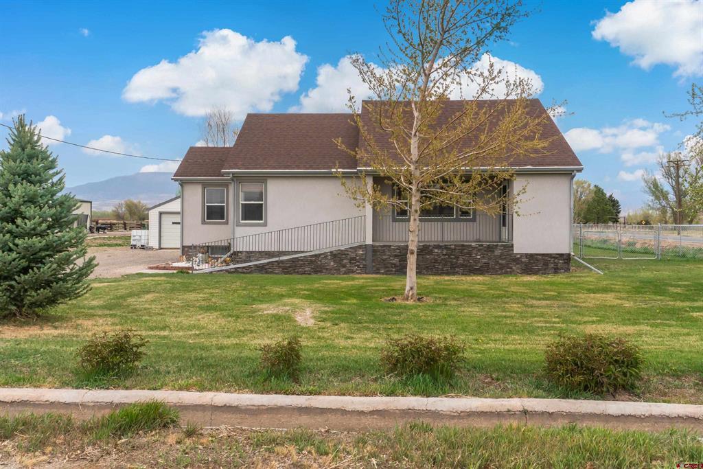 14977 F Road Property Photo 1