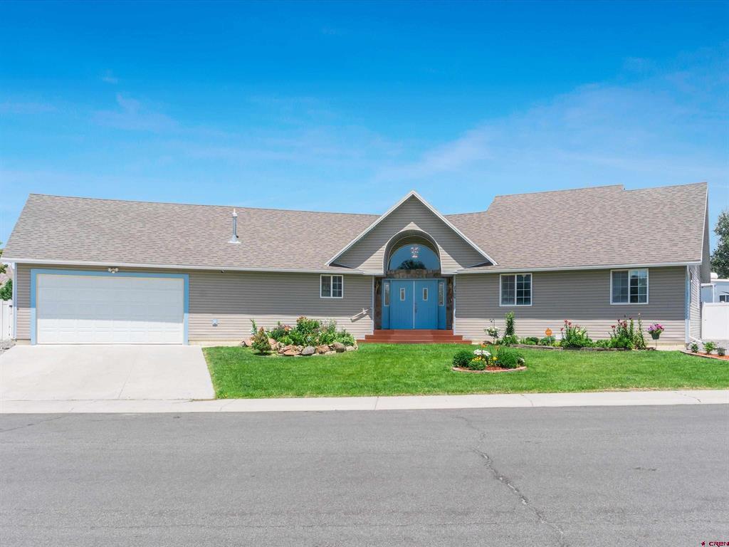 2309 American Way Property Photo 1