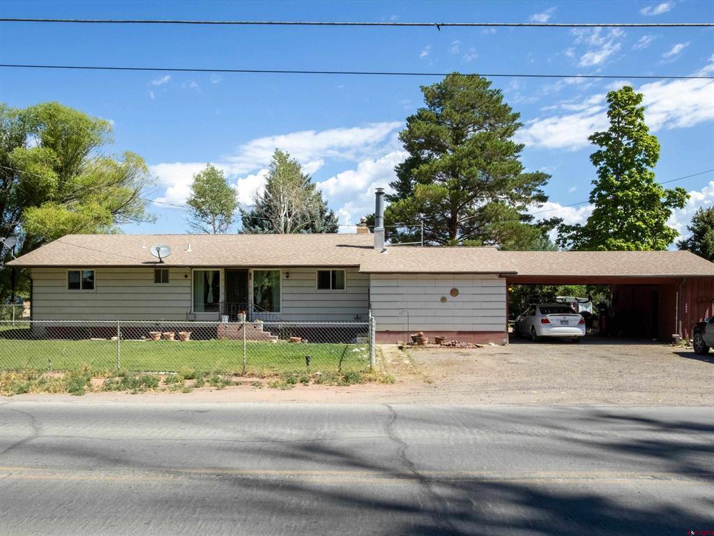 1195 E 5 Th Street Property Photo 1