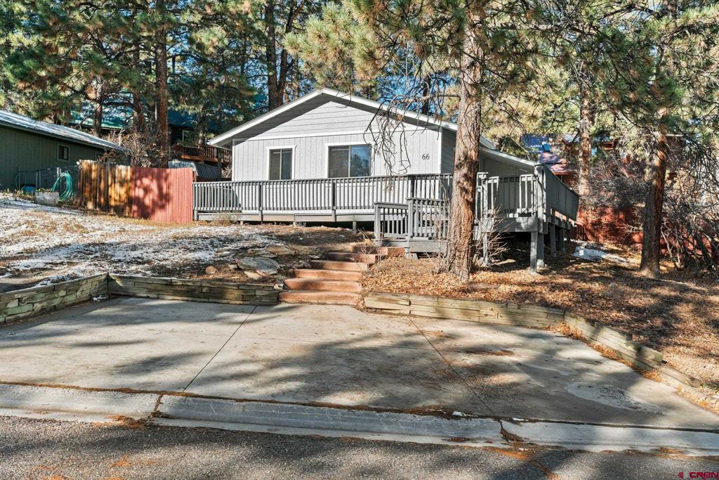 66 Trail Wood Drive Property Photo 1