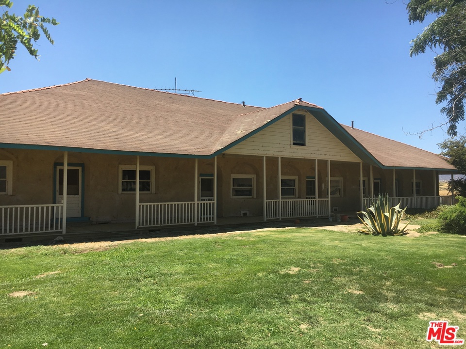166 Russell Ranch Highway Property Photo