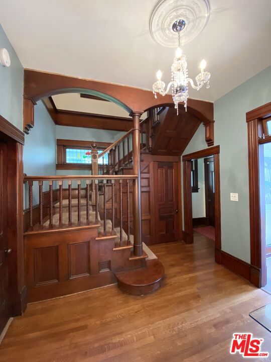 2985 Clay Street Property Photo 4