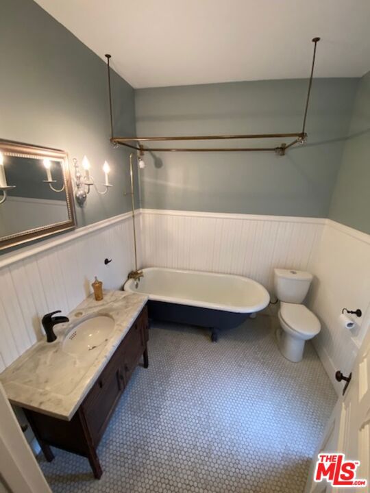 2985 Clay Street Property Photo 18