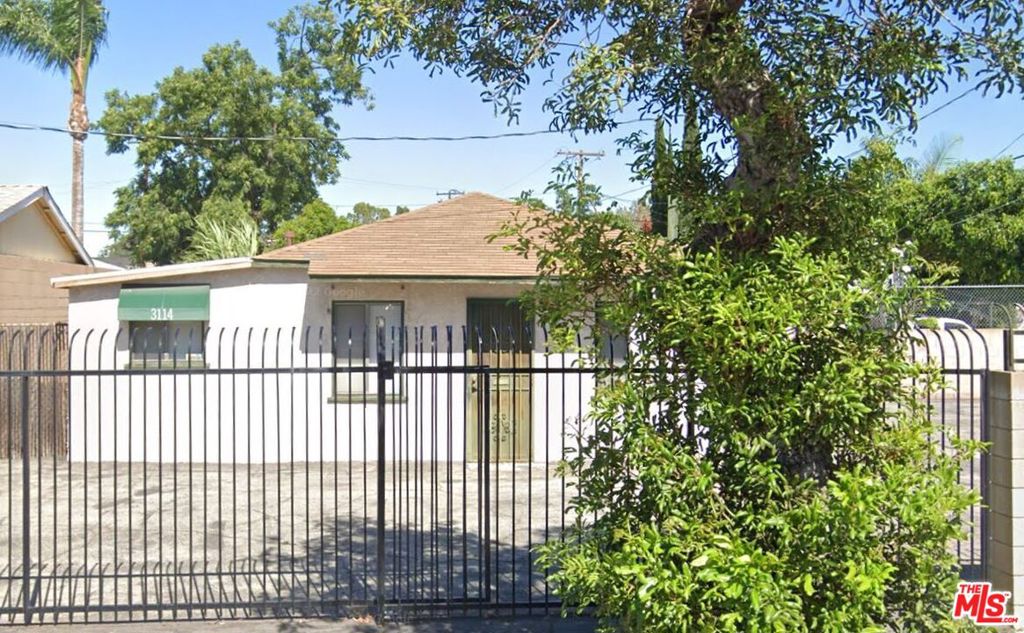 3114 Peck Road Property Photo 2