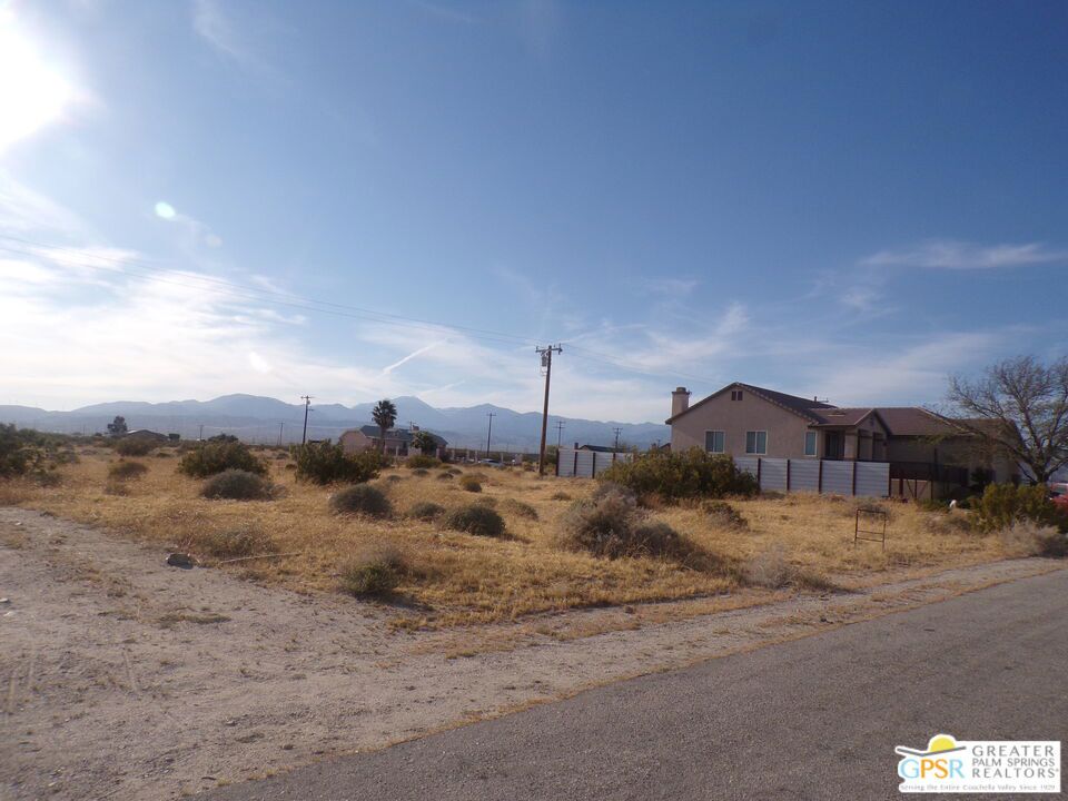 6 Florence Drive Property Photo 1