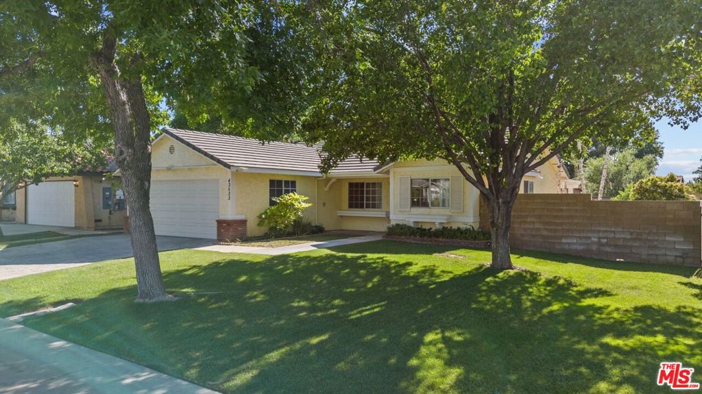 43033 22nd Street Property Photo 5