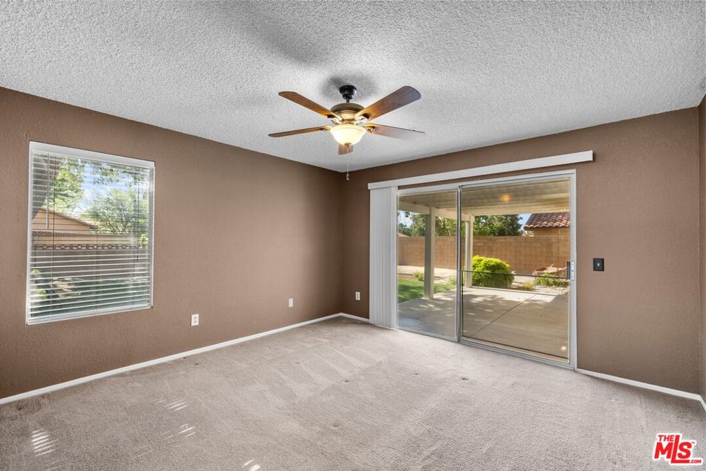 43033 22nd Street Property Photo 22