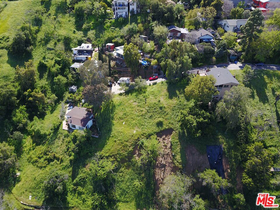 1918 W Sunflower Avenue Property Photo