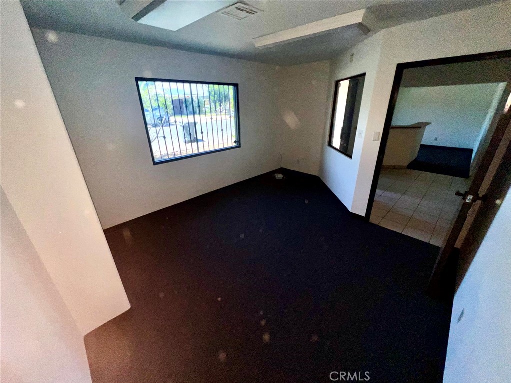 545 E California Street Property Photo 3