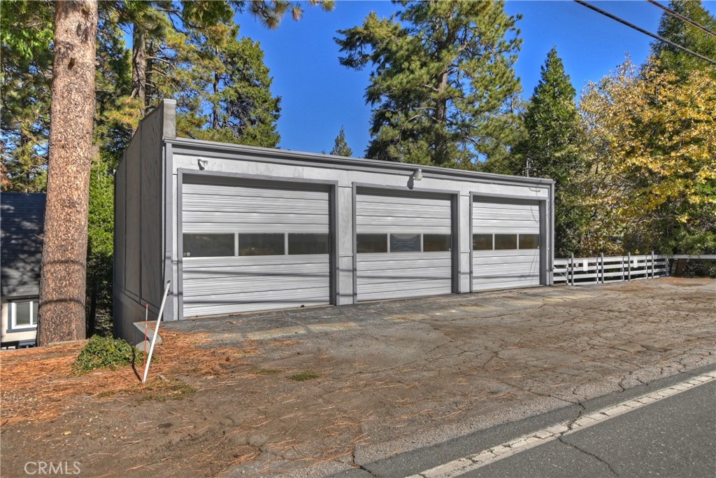26724 State Hwy 189 Property Photo 1