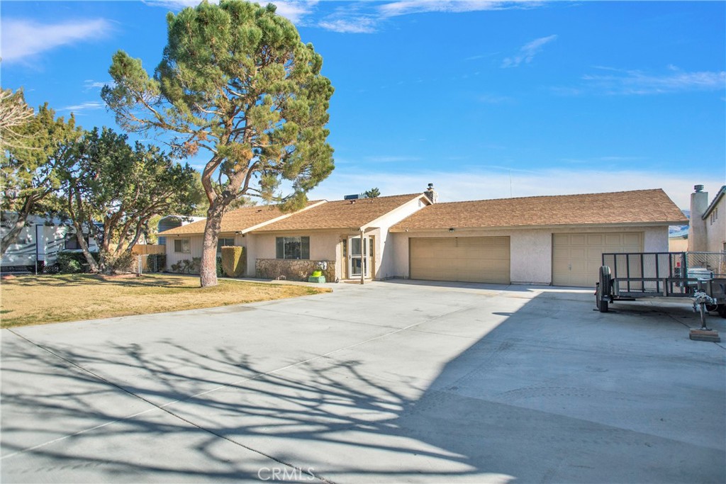 17455 La Junta Street Property Photo