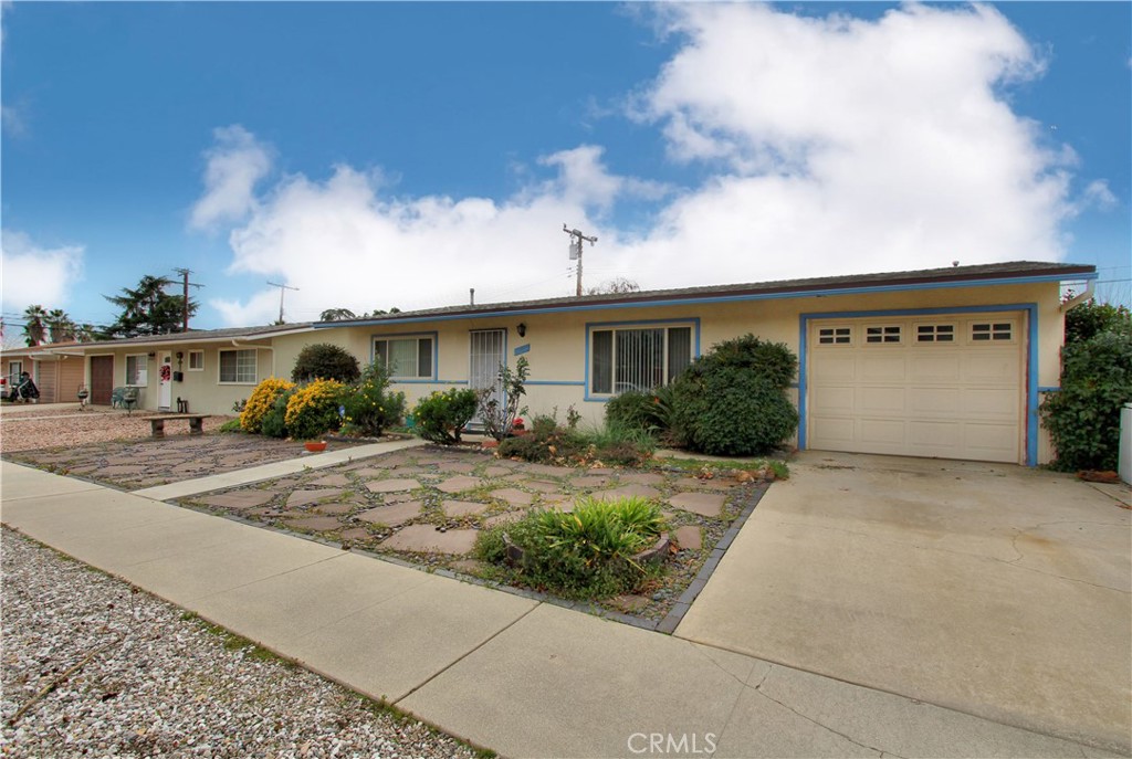 11680 Dodd Street Property Photo