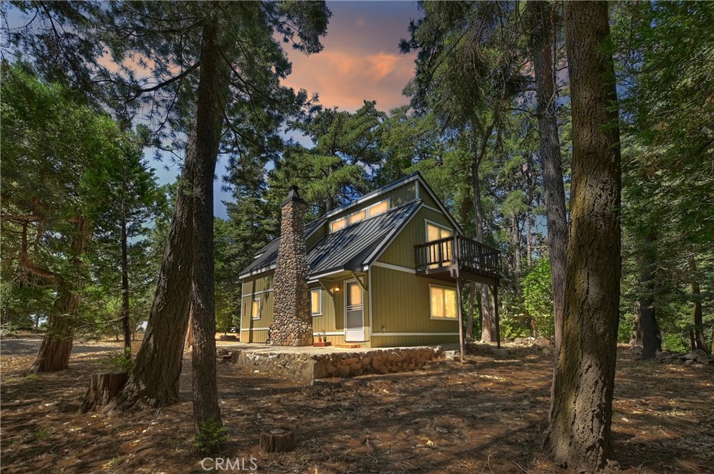 25857 Mile Pine Road Property Photo 1